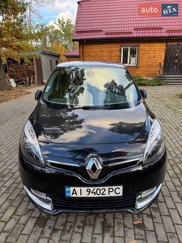 Минивэн Renault Megane Scenic 2012 в Коцюбинском