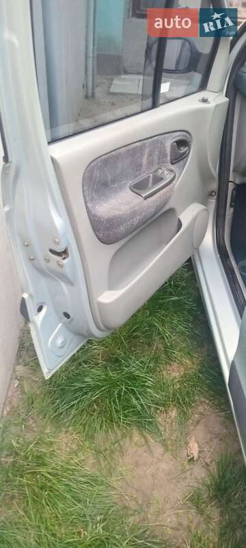 Мінівен Renault Megane Scenic 1999 в Дніпрі