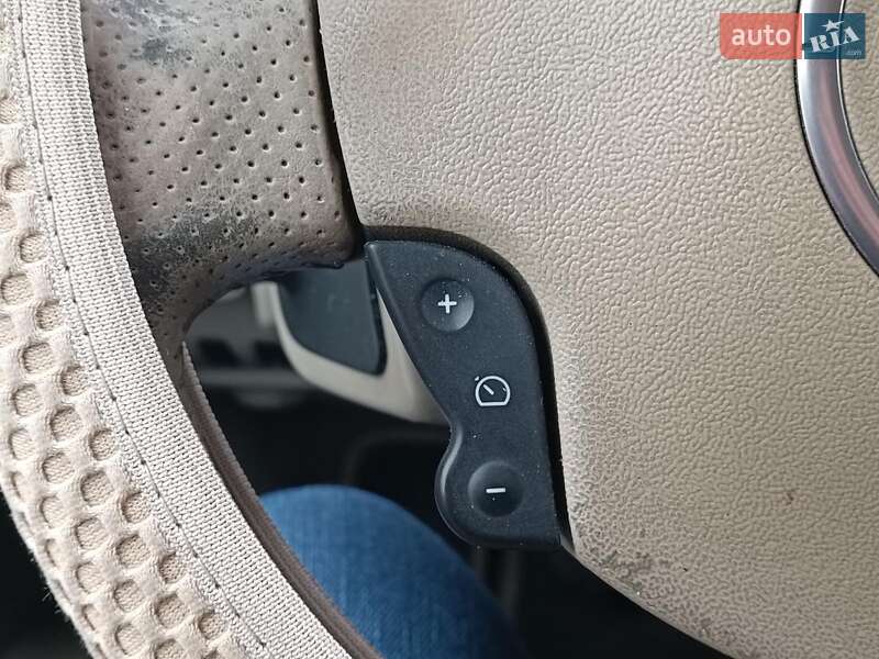 Минивэн Renault Megane Scenic 2008 в Харькове фото 26 Минивэн Renault Megane Scenic 2008 в Харькове