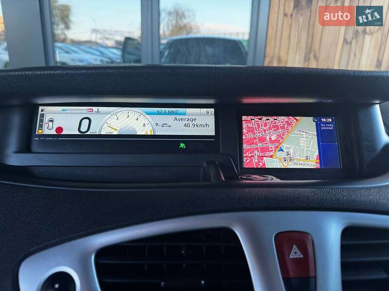 Минивэн Renault Megane Scenic 2010 в Виннице