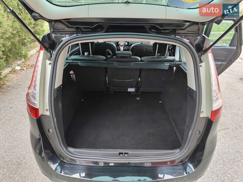 Купе Renault Megane Scenic 2016 в Запорожье