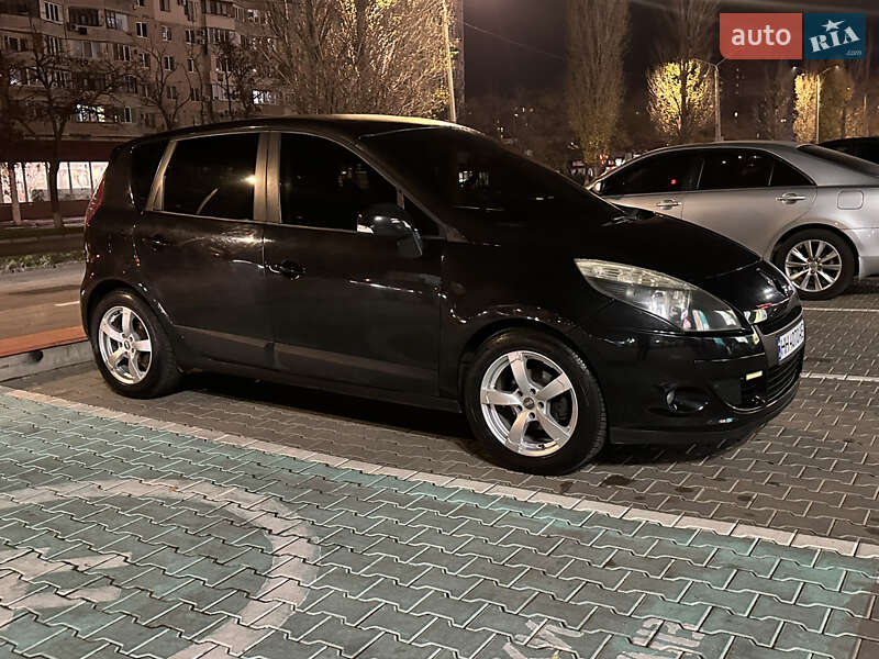 Renault Megane Scenic 2010