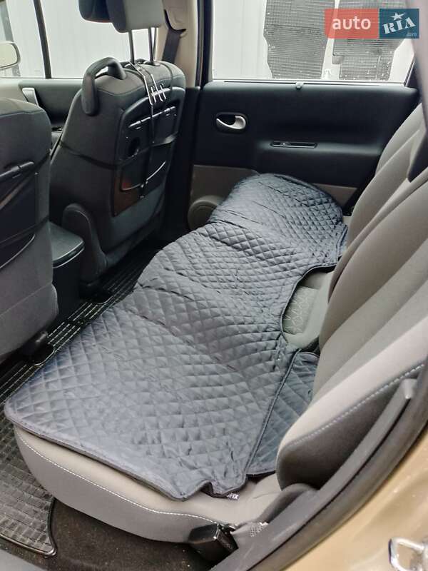 Минивэн Renault Megane Scenic 2009 в Коростене