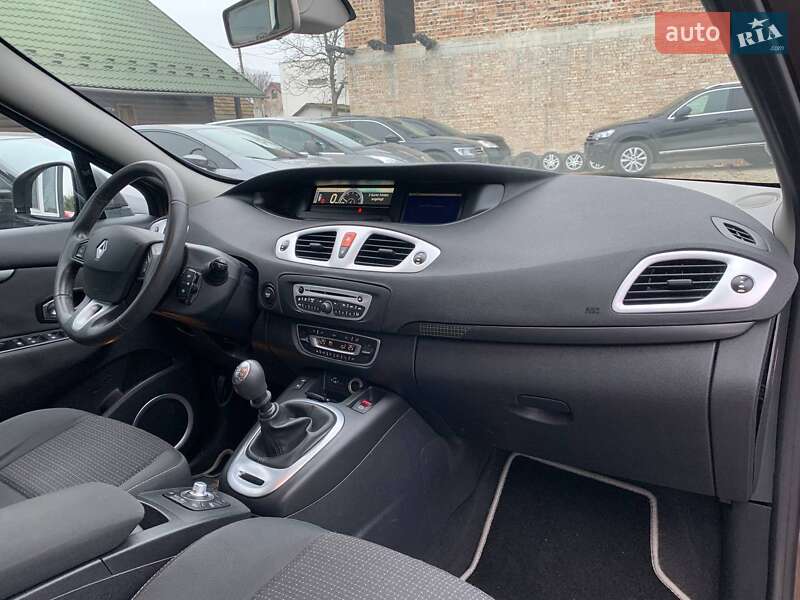 Мінівен Renault Megane Scenic 2010 в Коломиї