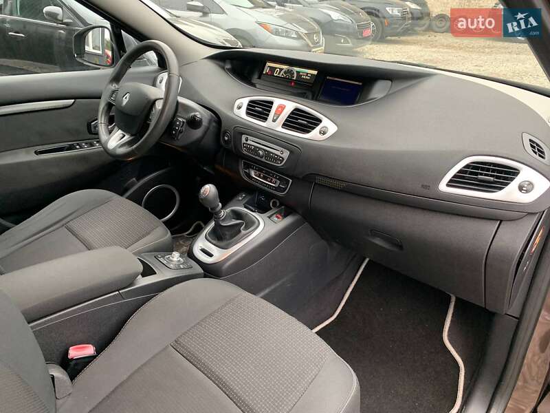 Мінівен Renault Megane Scenic 2010 в Коломиї