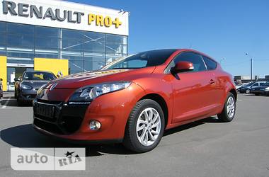 Купе Renault Megane 2012 в 