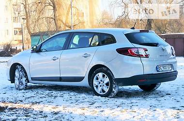 Универсал Renault Megane 2012 в 