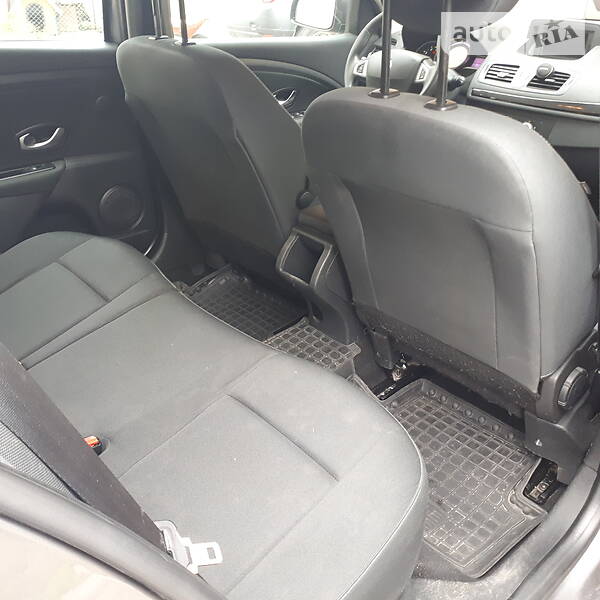 Універсал Renault Megane 2011 в Тернополі