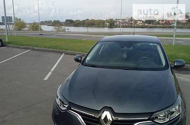 Хэтчбек Renault Megane 2016 в Виннице