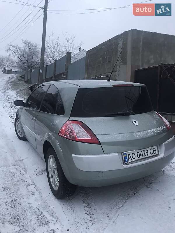 Хетчбек Renault Megane 2005 в Іршаві