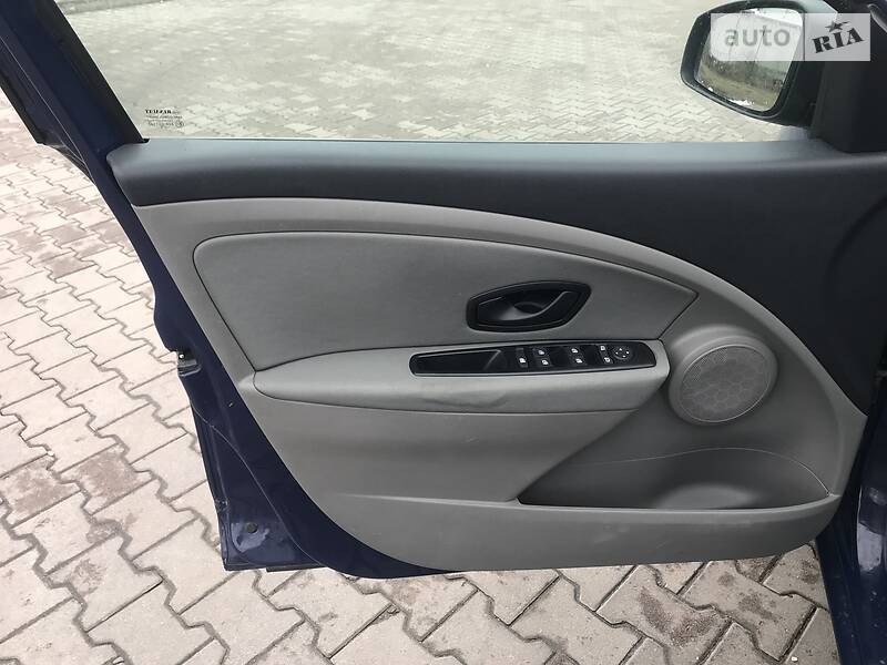 Хетчбек Renault Megane 2011 в Житомирі