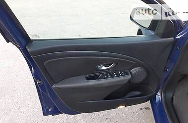 Хетчбек Renault Megane 2009 в 