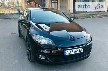 Хетчбек Renault Megane 2012 в 