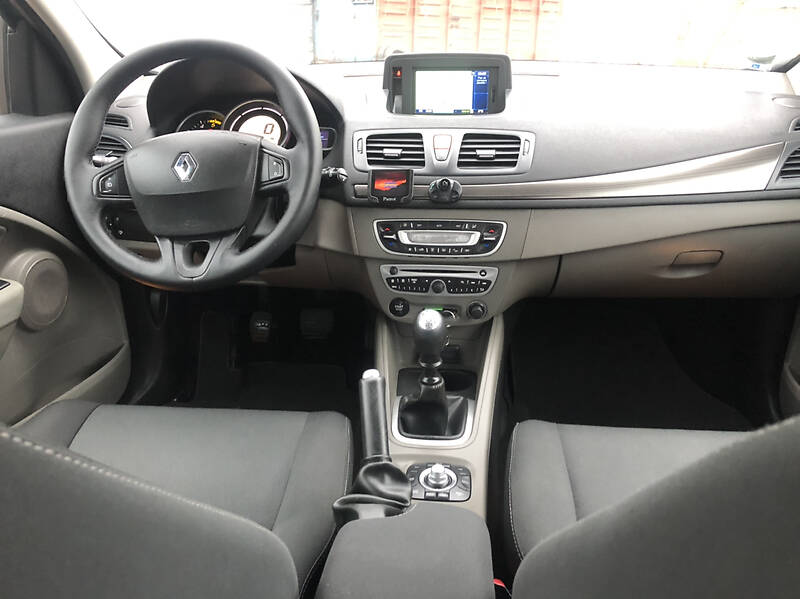 Хетчбек Renault Megane 2010 в Рівному фото 28 Хетчбек Renault Megane 2010 в Рівному