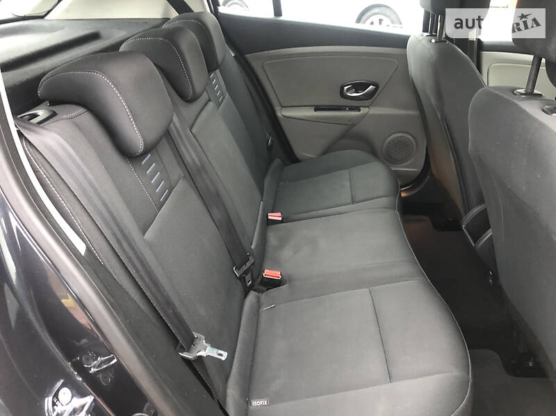 Хетчбек Renault Megane 2010 в Рівному фото 25 Хетчбек Renault Megane 2010 в Рівному