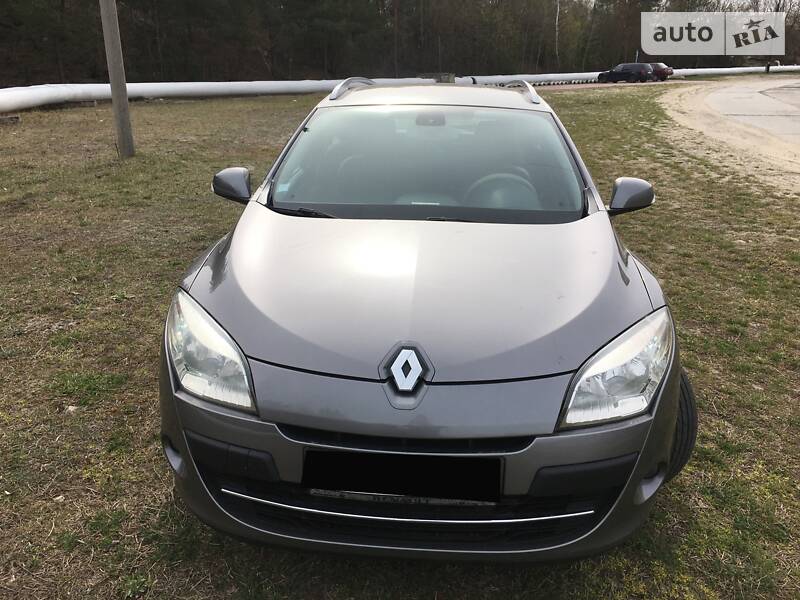Універсал Renault Megane 2010 в Вараші фото 7 Універсал Renault Megane 2010 в Вараші
