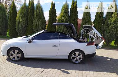 Кабріолет Renault Megane 2011 в 