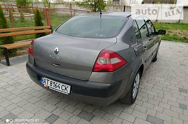 Седан Renault Megane 2004 в 