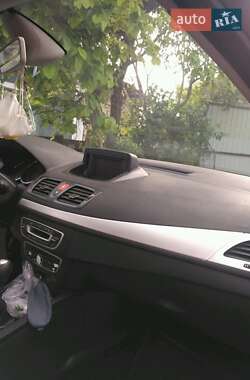 Универсал Renault Megane 2010 в 