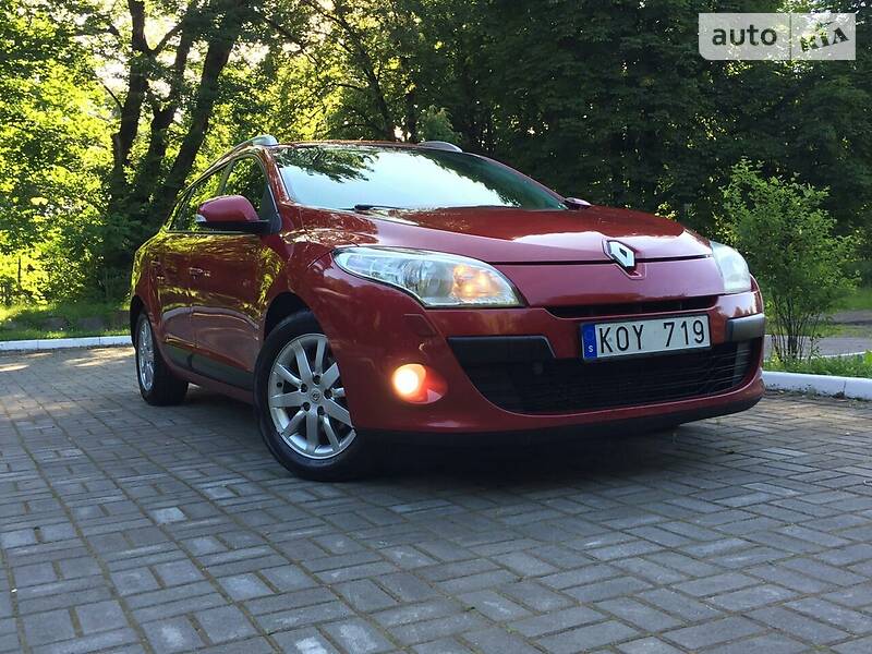 Універсал Renault Megane 2010 в Самборі фото 60 Універсал Renault Megane 2010 в Самборі