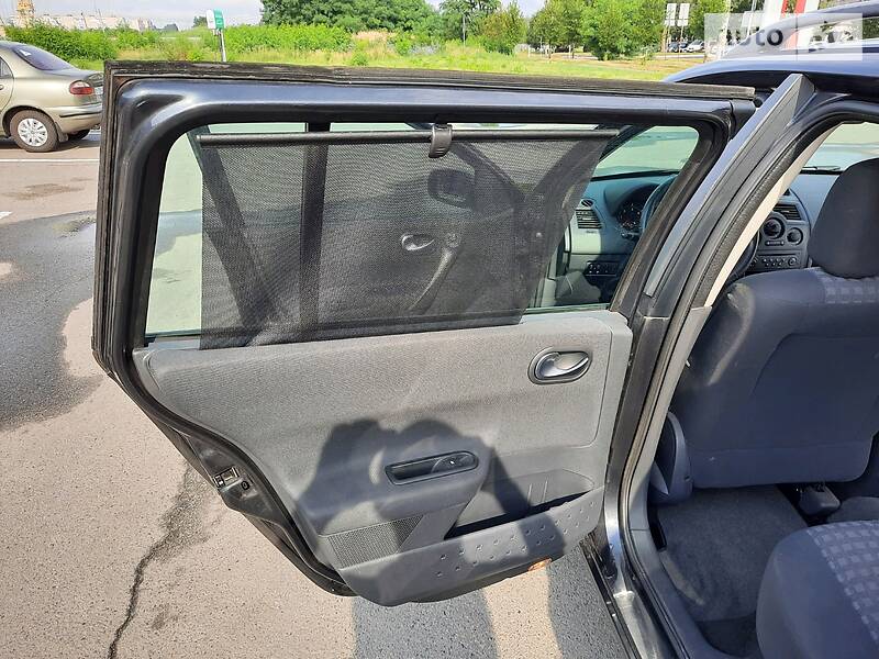 Універсал Renault Megane 2007 в Полтаві фото 45 Універсал Renault Megane 2007 в Полтаві