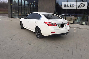 Седан Renault Megane 2011 в Ужгороде