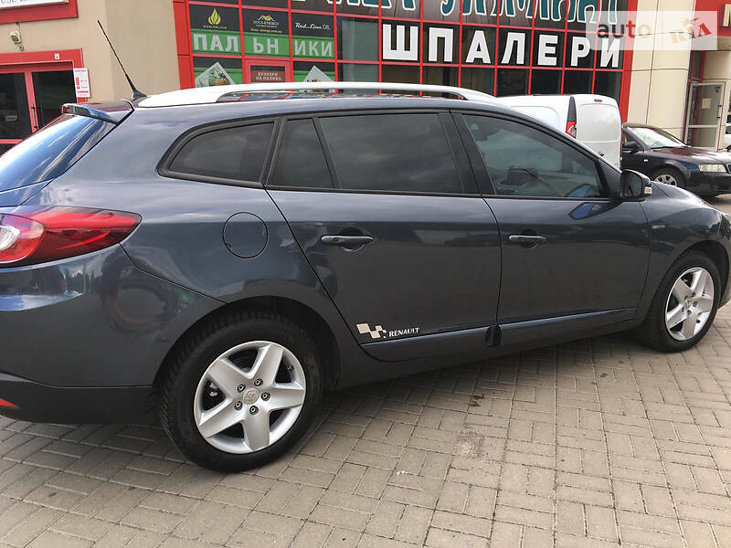 Універсал Renault Megane 2015 в Рівному