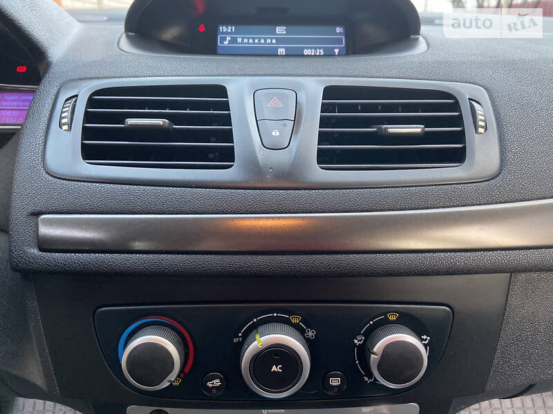 Універсал Renault Megane 2015 в Конотопі