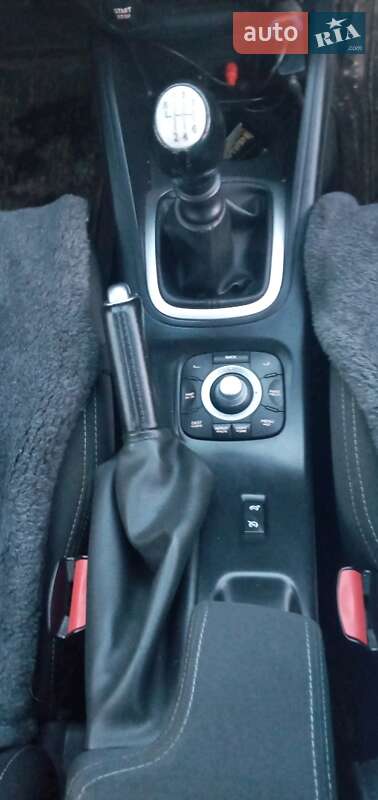 Универсал Renault Megane 2011 в Ивано-Франковске фото 15 Универсал Renault Megane 2011 в Ивано-Франковске