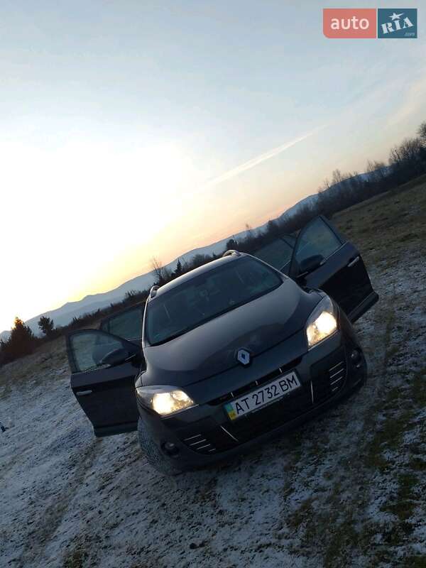 Универсал Renault Megane 2011 в Ивано-Франковске фото 21 Универсал Renault Megane 2011 в Ивано-Франковске