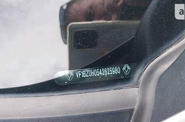 Хэтчбек Renault Megane 2010 в 