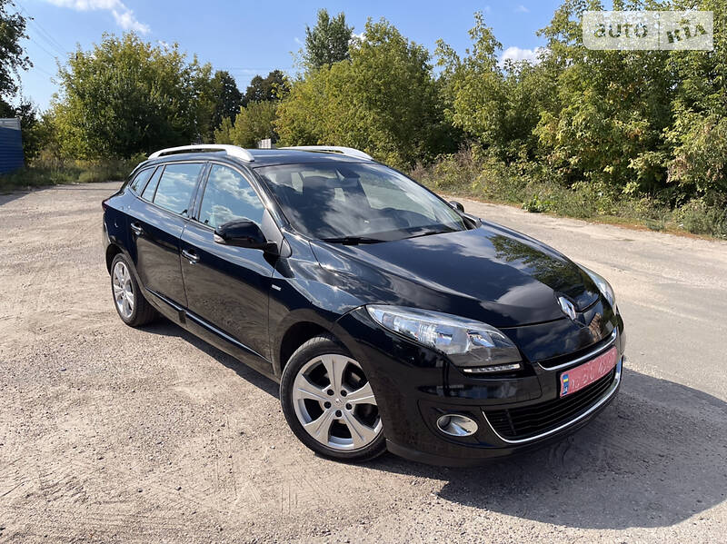 Renault Megane BOSE