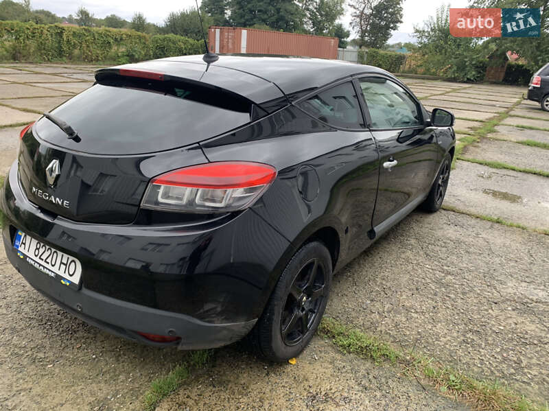 Купе Renault Megane 2012 в Згуровке