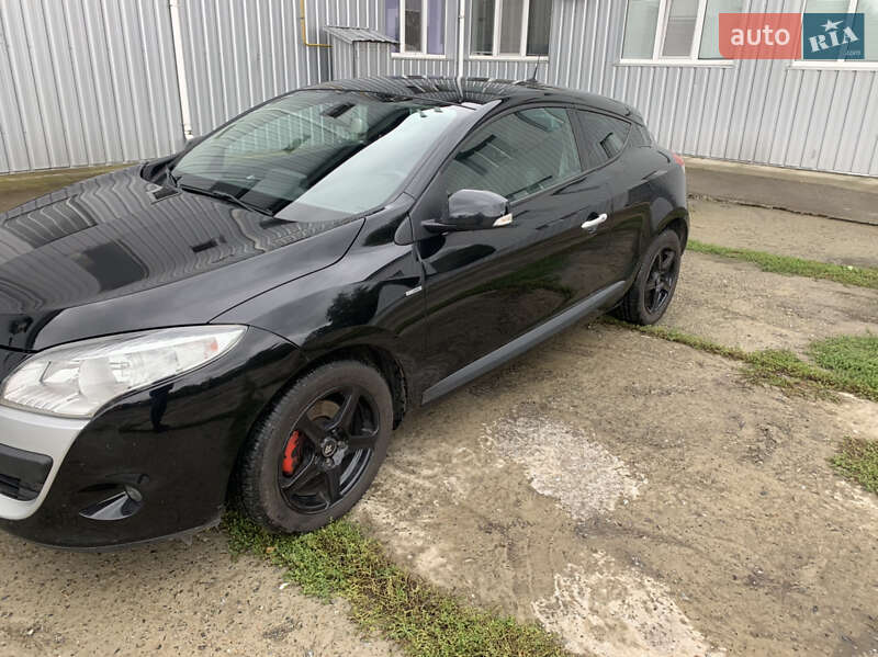 Купе Renault Megane 2012 в Згуровке