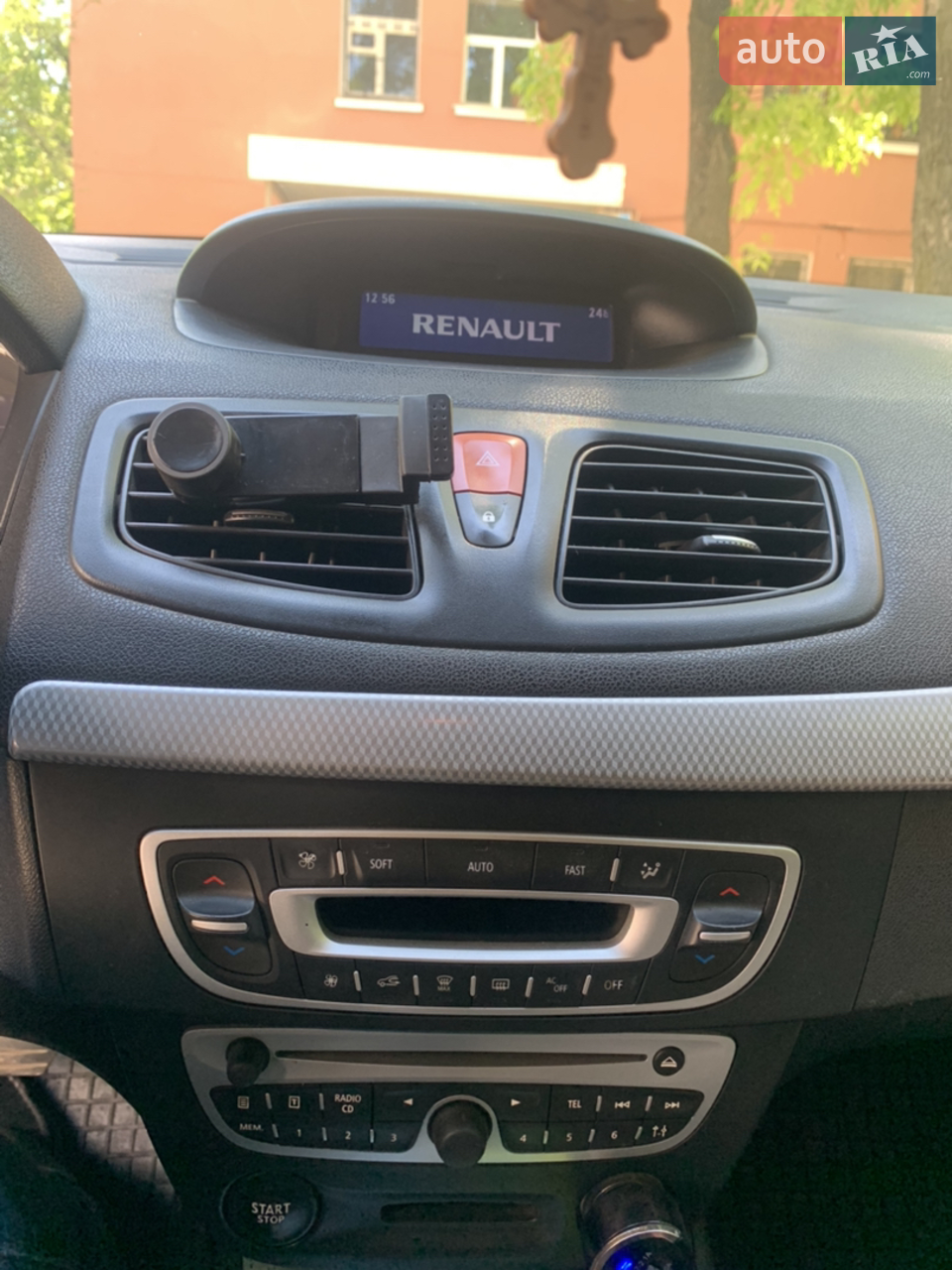 2010 Renault Megane - мініатюра 9