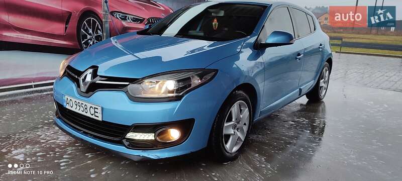 Хэтчбек Renault Megane 2013 в Иршаве фото Хэтчбек Renault Megane 2013 в Иршаве