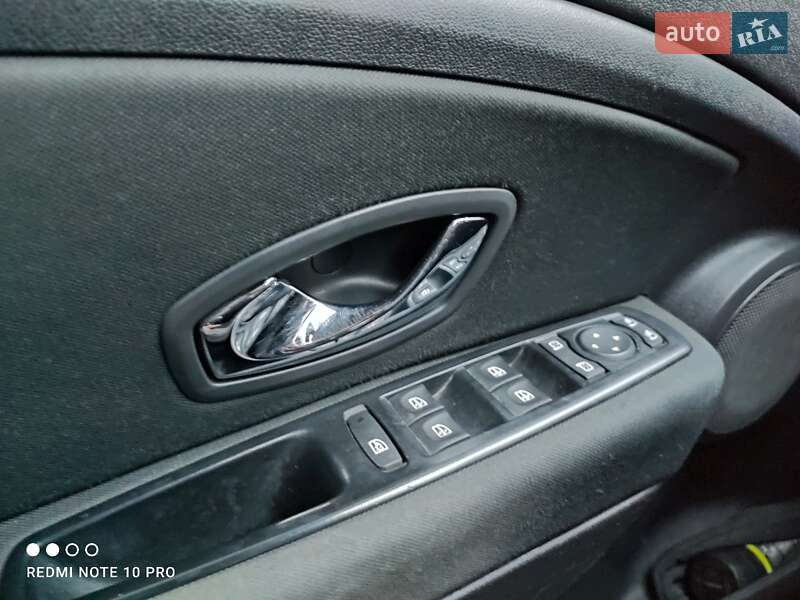 Хэтчбек Renault Megane 2013 в Иршаве фото 14 Хэтчбек Renault Megane 2013 в Иршаве