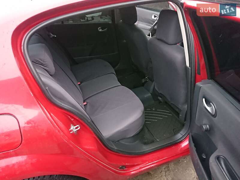 Седан Renault Megane 2008 в Сумах