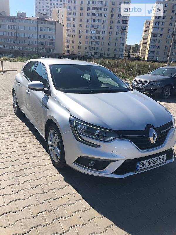 Хэтчбек Renault Megane 2016 в Одессе