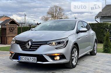 Хэтчбек Renault Megane 2016 в Львове