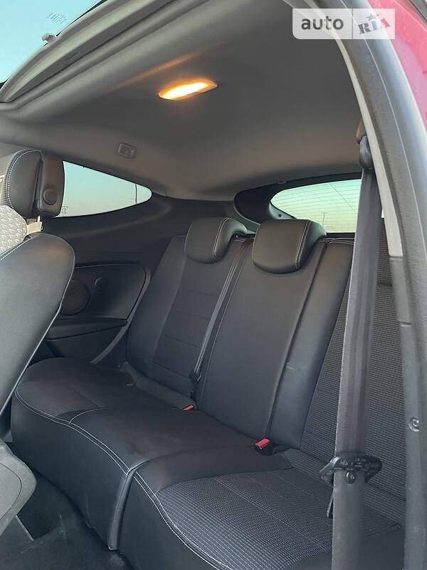 Купе Renault Megane 2011 в Шостці