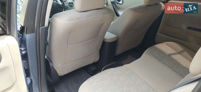 Хэтчбек Renault Megane 2007 в Ивано-Франковске фото 18 Хэтчбек Renault Megane 2007 в Ивано-Франковске