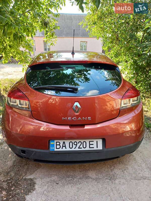 Хетчбек Renault Megane 2011 в Кропивницькому