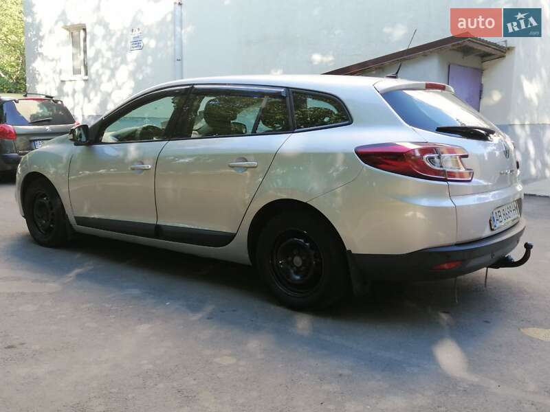 Универсал Renault Megane 2011 в Ладыжине фото 4 Универсал Renault Megane 2011 в Ладыжине