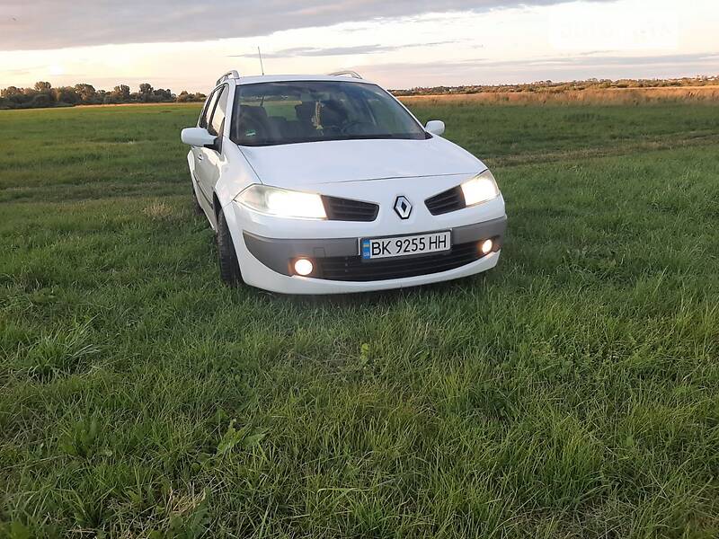 Универсал Renault Megane 2007 в Ровно фото 12 Универсал Renault Megane 2007 в Ровно