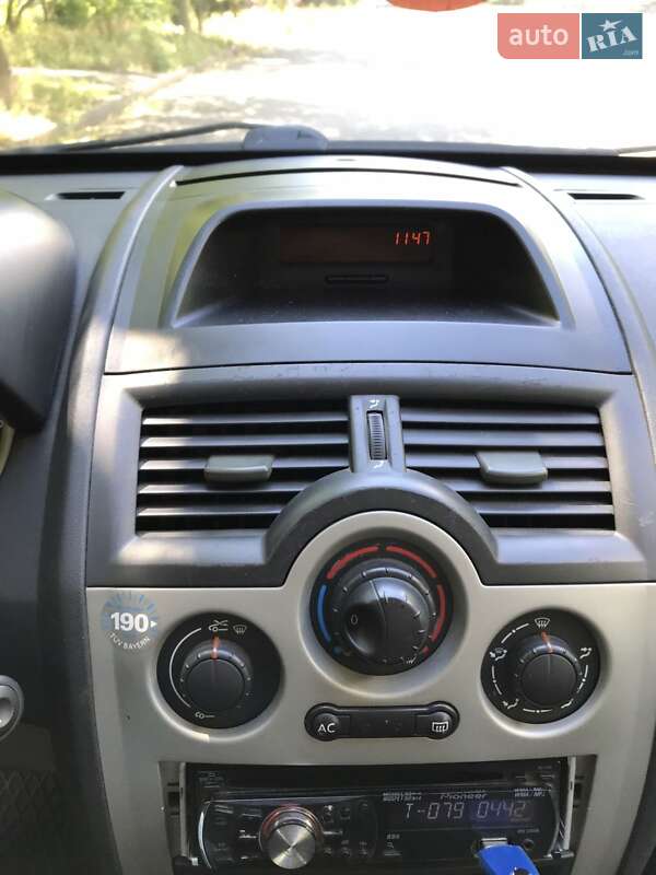 Хетчбек Renault Megane 2004 в Кривому Розі