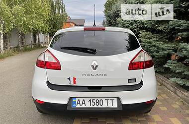 Хэтчбек Renault Megane 2012 в Киеве