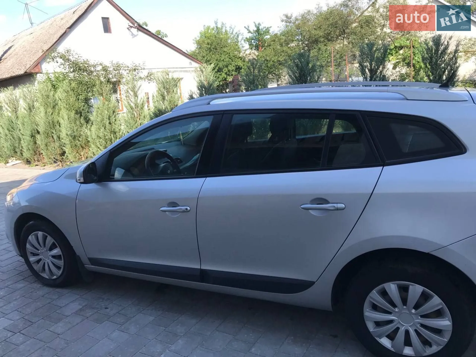 2010 Renault Megane - мініатюра 9