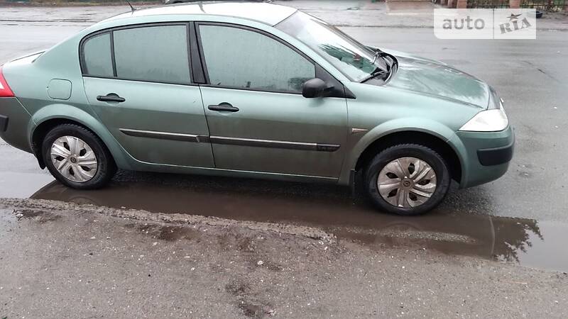 Седан Renault Megane 2004 в Калиновке