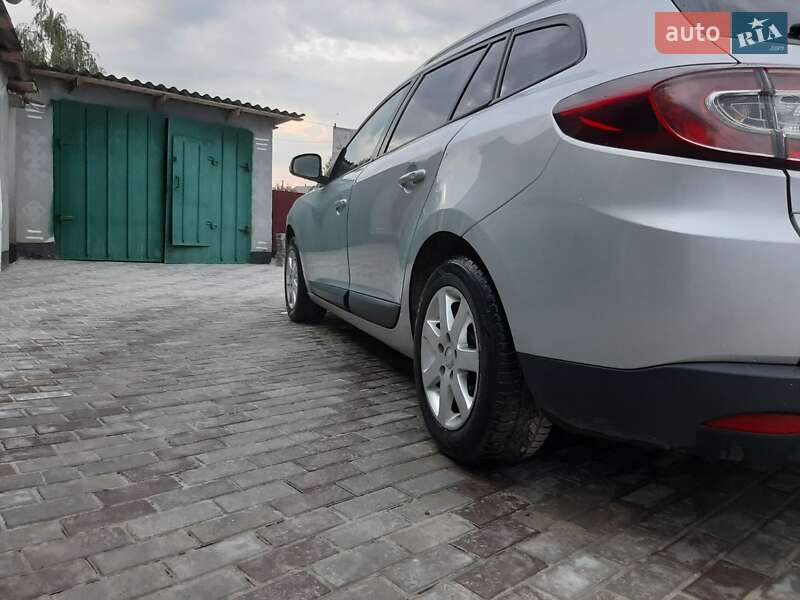 Универсал Renault Megane 2010 в Хмельницком фото 4 Универсал Renault Megane 2010 в Хмельницком